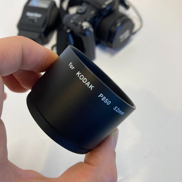 Kodak EasyShare P712 Digital Camera 12x Zoom Schneider Lens W Battery For Parts - Picture 5 of 16